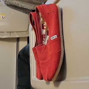 Women's toms